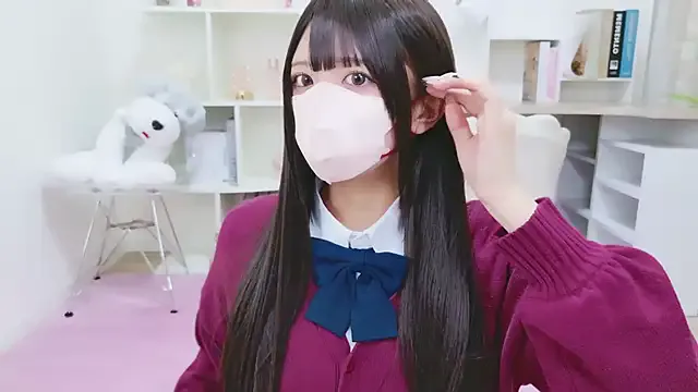 Yui-Ch – webcam model profile photo Image 13