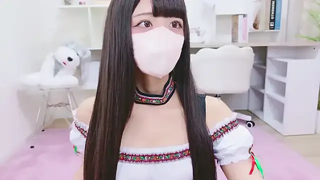 Yui-Ch – webcam model profile photo Image 14