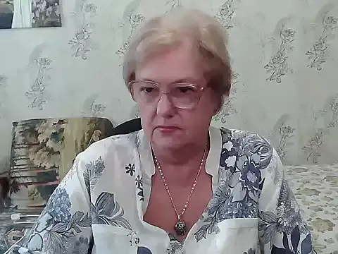  – webcam model profile photo Image 10