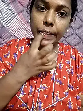 Nonchan_ – webcam model profile photo Image 19