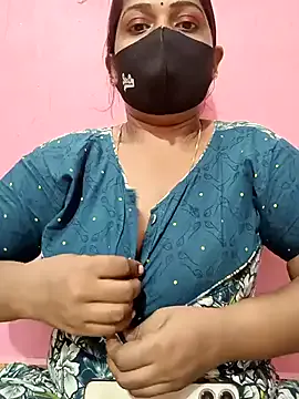 Nonchan_ – webcam model profile photo Image 3