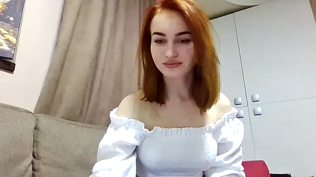 841_yayoi – webcam model profile photo Image 8