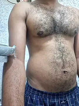  – webcam model profile photo Image 12