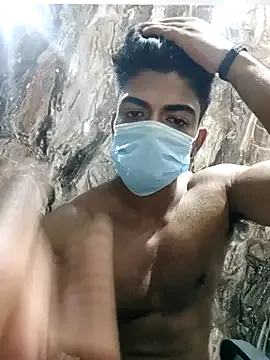  – webcam model profile photo Image 4