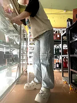 seraphine23 – webcam model profile photo Image 14