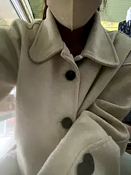 seraphine23 – webcam model profile photo Image 17