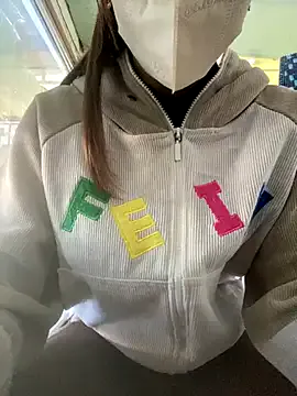 seraphine23 – webcam model profile photo Image 19