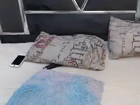 Megu_Melon – webcam model profile photo Image 5