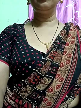 Nonchan_ – webcam model profile photo Image 12