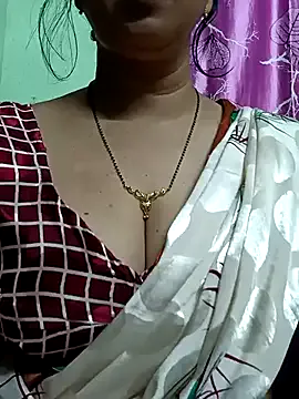 Nonchan_ – webcam model profile photo Image 17