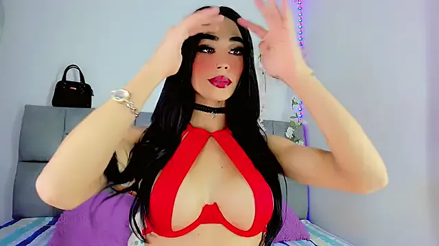 roouse – webcam model profile photo Image 4