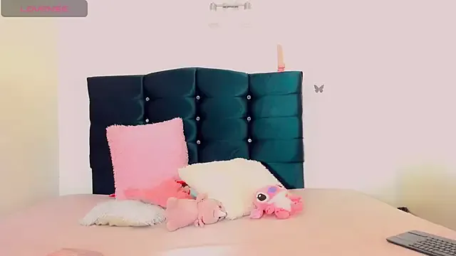 Rubi_30 – webcam model profile photo