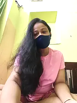  – webcam model profile photo Image 4