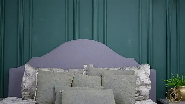 Mia--meow – webcam model profile photo Image 16