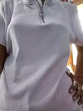 Megu_Melon – webcam model profile photo Image 18