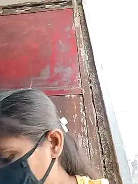 Megu_Melon – webcam model profile photo Image 3