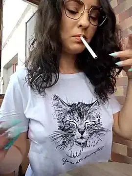 SquirtQueen__ – webcam model profile photo Image 9