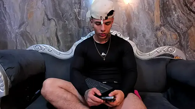 kazuma0708_jp – webcam model profile photo Image 16