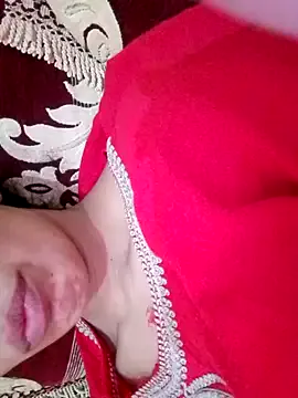  – webcam model profile photo Image 17