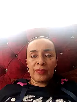 – webcam model profile photo Image 13