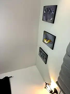 Nonchan_ – webcam model profile photo Image 5