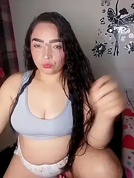 maataaan – webcam model profile photo Image 10