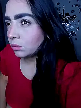 maataaan – webcam model profile photo Image 15