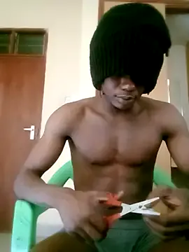 roouse – webcam model profile photo Image 17