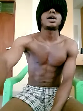 roouse – webcam model profile photo Image 19