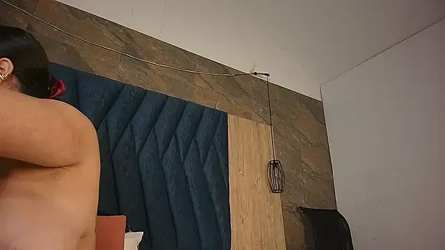 Francesexe – webcam model profile photo Image 3