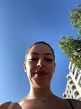  – webcam model profile photo Image 9