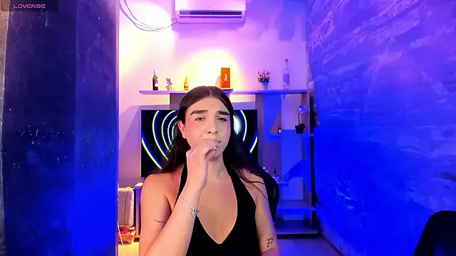 LOVE_MIREI_LOVE – webcam model profile photo Image 11