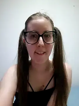 Selenaaaaa- – webcam model profile photo Image 12
