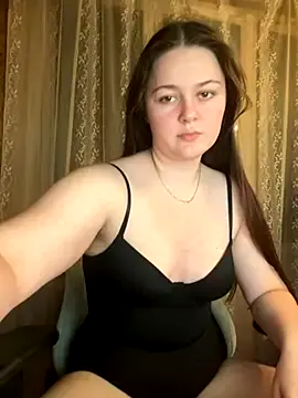 _Alice_1 – webcam model profile photo Image 17