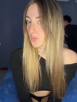 Sashailardi – webcam model profile photo