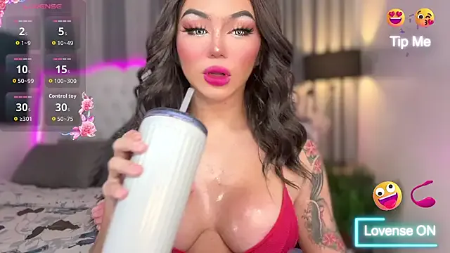 oxo_yuna_oxo – webcam model profile photo Image 17