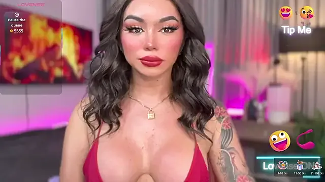 oxo_yuna_oxo – webcam model profile photo Image 7