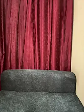  – webcam model profile photo Image 9