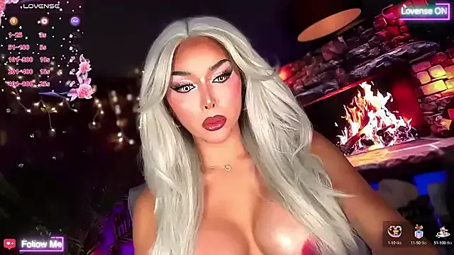  – webcam model profile photo Image 15