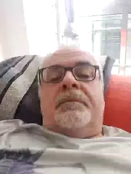  – webcam model profile photo Image 8