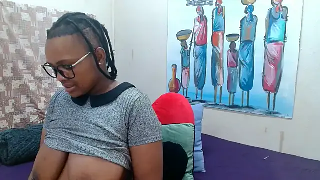 AshleyLoveee – webcam model profile photo Image 3