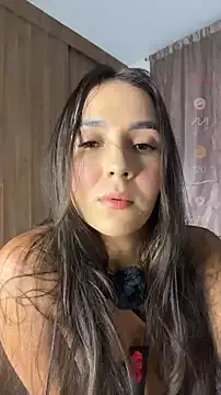 Scarlett05 – webcam model profile photo