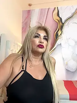 JadeyKhada – webcam model profile photo Image 11