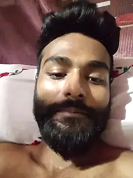 yungmetro56 – webcam model profile photo Image 6