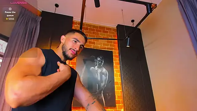 Chris_Clarck – webcam model profile photo Image 6