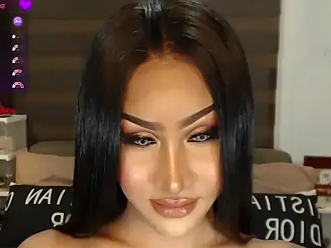 AmyOfficee – webcam model profile photo Image 10