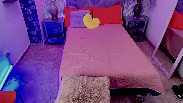 Mia--meow – webcam model profile photo Image 9