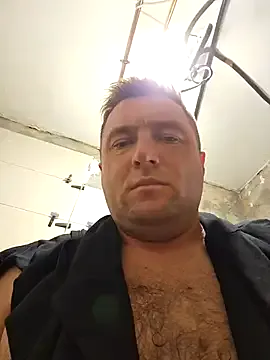  – webcam model profile photo Image 17