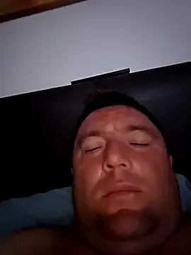  – webcam model profile photo Image 3
