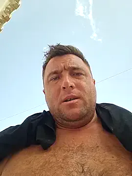  – webcam model profile photo Image 9